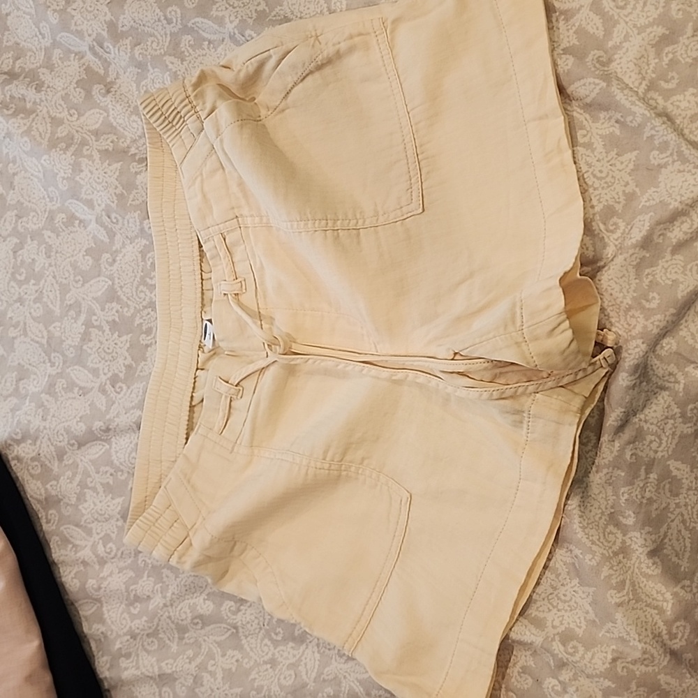 Women's cream shorts
